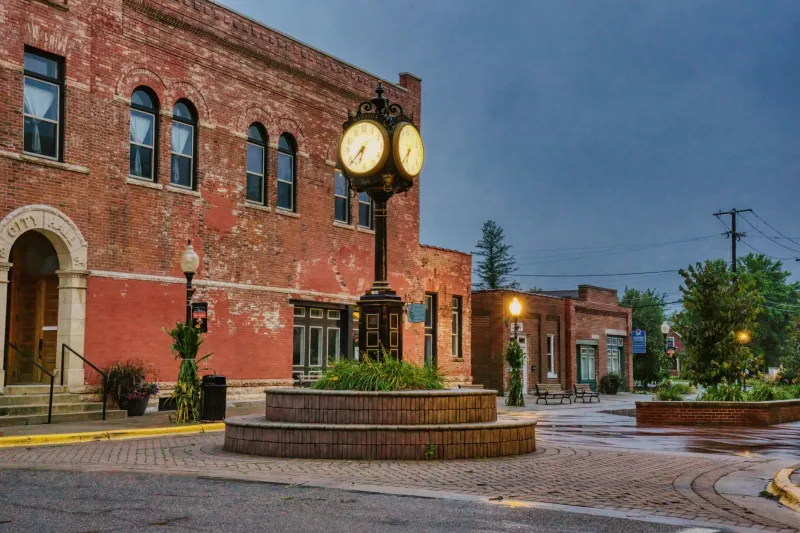 Jailhouse Mayor: The Small Town That Kept Voting Its Convicted Candidate Into Office — Twice
