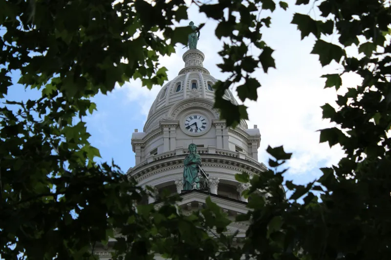 When Indiana Became a Time Zone Nightmare: The Stubborn County That Made Every Clock Wrong